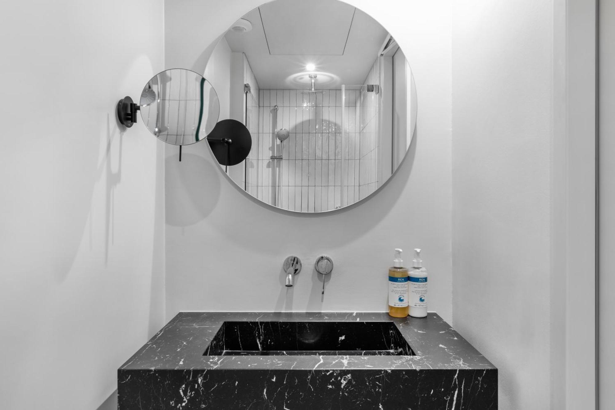 Numa Berlin Savi Aparthotel Ngoại thất bức ảnh